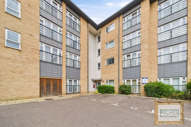 Southernhay Close, Basildon, SS14 2 bed flat for sale