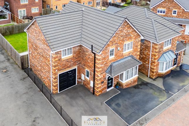 Fairfields Grove, Sheffield S26 5 bed detached house for sale