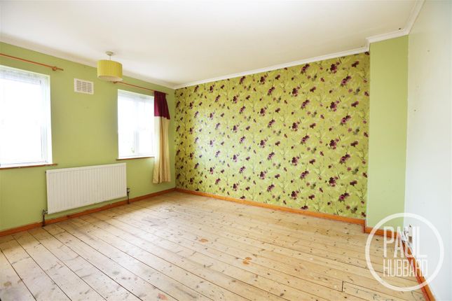 Homefield Avenue, Lowestoft, NR33 3 bed semi