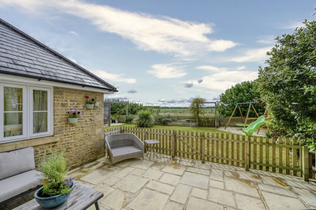 Courtfields, Latton 4 bed detached house for sale