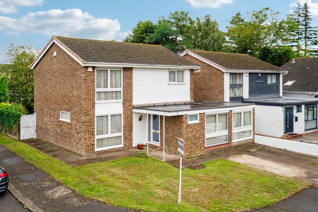 Langland Drive, Pinner HA5 4 bed detached house for sale