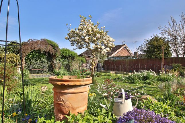 Moulder Road, Newtown, Tewkesbury 3 bed detached house for sale
