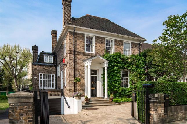 6 bedroom detached house for sale