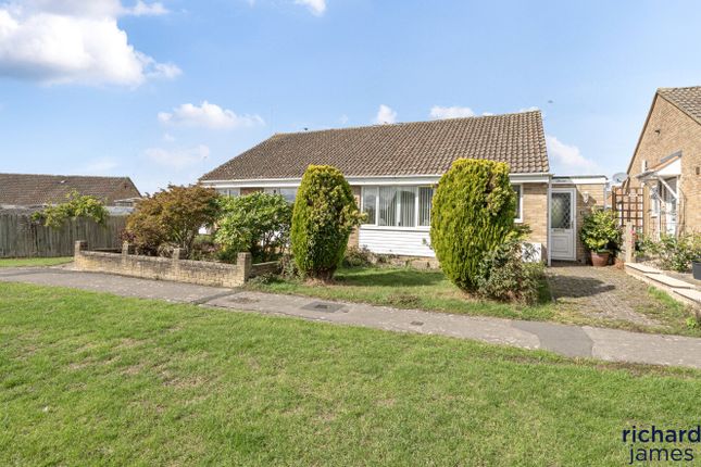 Dryden Place, Royal Wootton Bassett, SN4 2 bed semi