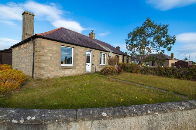 15 Macrae Avenue, Nairn, IV12 5AL 2 bed semi
