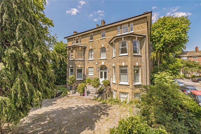 Eltham Road, London, SE12 1 bed flat for sale