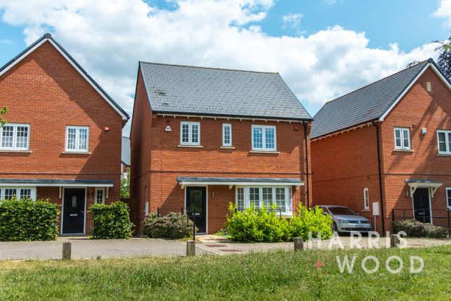 Oakhouse Close, Colchester, Essex, CO4 3 bed detached house for sale
