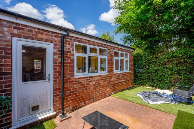2 bedroom semi-detached bungalow for sale