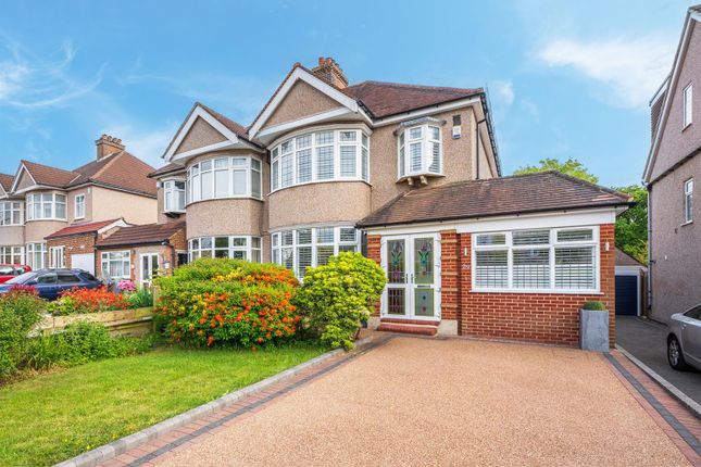 Highfield Drive, West Wickham, BR4 3 bed semi