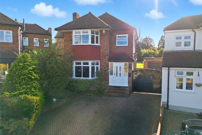 4 bed detached house
