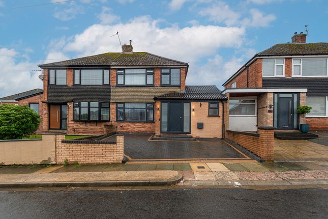 3 bedroom semi-detached house for sale