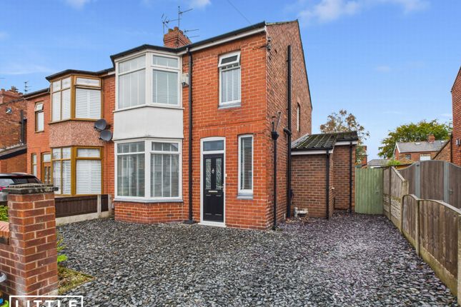 Moorfield Road, Dentons Green, WA10 3 bed semi