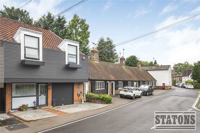 Milespit Hill, Mill Hill, London, NW7 5 bed link detached house for sale