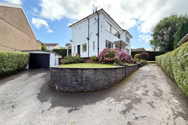 Brynawel, Aberdare CF44 4 bed detached house for sale