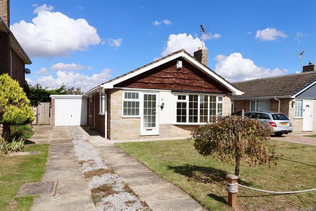 Foresters Walk, Stamford Bridge, York 3 bed detached bungalow for sale