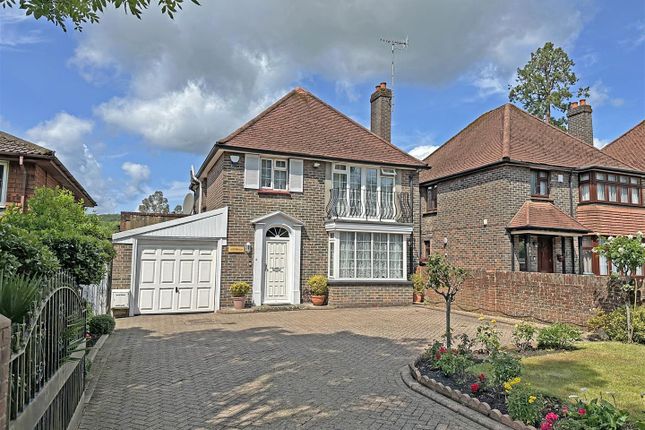 London Road, Redhill 3 bed detached house for sale