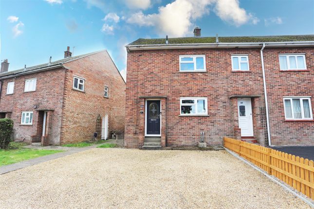 Montgomery Avenue, Gunton, NR32 2 bed semi