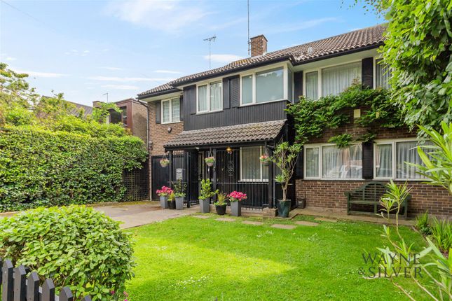 West Heath Gardens, Hampstead, London 4 bed detached house for sale