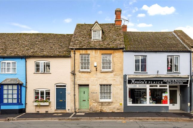 High Street, Lechlade... 2 bed terraced house for sale