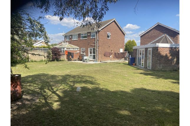 3 bed semi-detached house