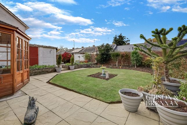 2 bed end terrace house