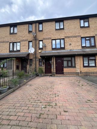 5 bed terraced house