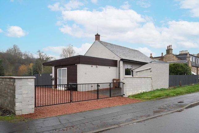 10 Gardenhead, FK2 0RB 3 bed detached house for sale