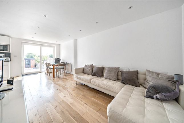 Jubilee Road, Perivale, Greenford 4 bed end of terrace house for sale