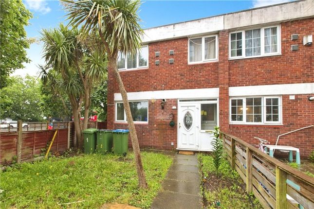 4 bed end terrace house