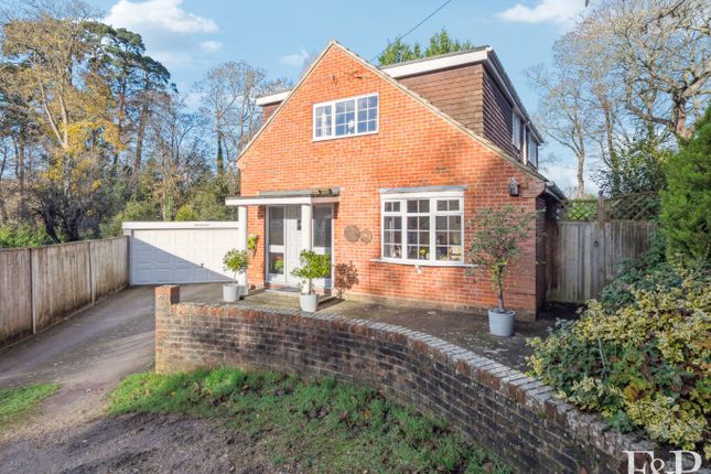 North Lodge Drive, Ascot 4 bed detached house for sale