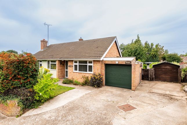 Huntsman Lane, Maidstone ME14 3 bed detached bungalow for sale