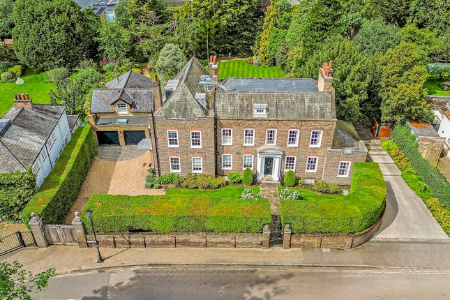 River Lane, South West London TW10 7 bed house for sale