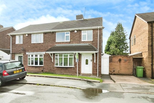 Bramble Green, West Midlands DY1 3 bed semi