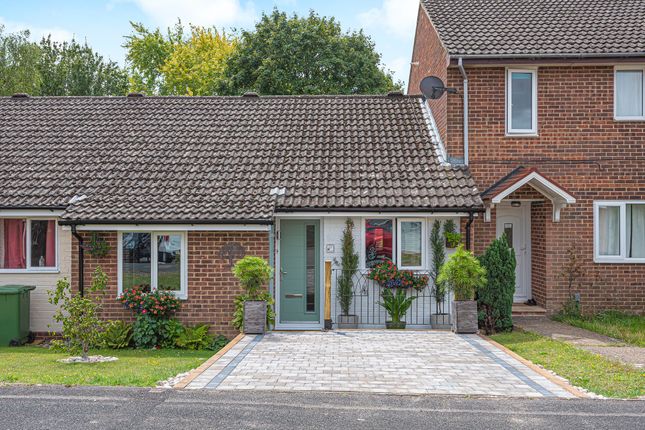 Broad Chalke Down, Winchester, SO22 2 bed terraced bungalow for sale