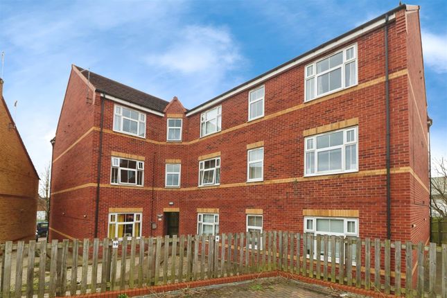 Stonegate Mews, Balby, Doncaster 2 bed apartment for sale