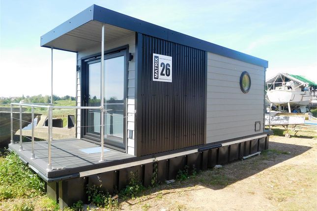 The Exe Box, Topsham 1 bed houseboat for sale