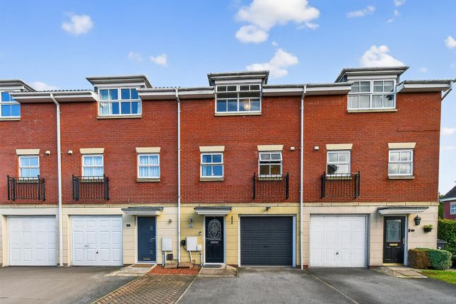 Eccles Close, Rawcliffe, York 3 bed house for sale