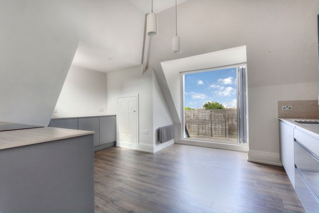 Eaton Gardens, Hove, BN3 2 bed flat for sale