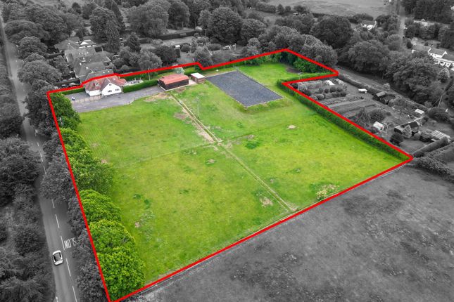 Heath End Road, Belbroughton, DY9 4 bed detached bungalow for sale
