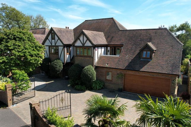 The Cricketers, Broadstairs CT10 5 bed detached house for sale
