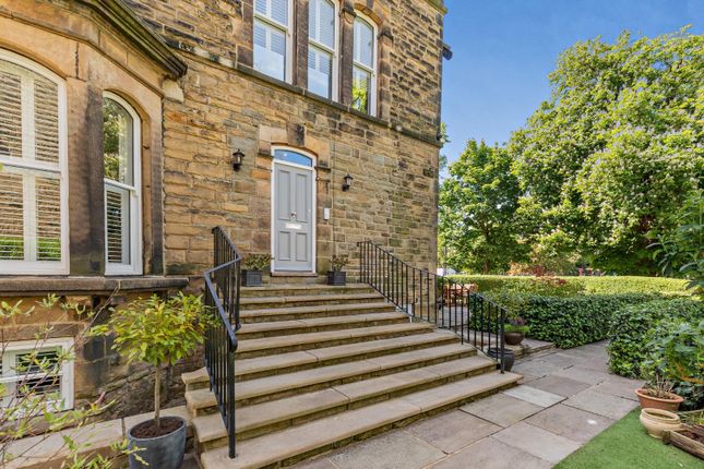 28 Victoria Avenue, Harrogate, HG1 5PR 2 bed apartment for sale