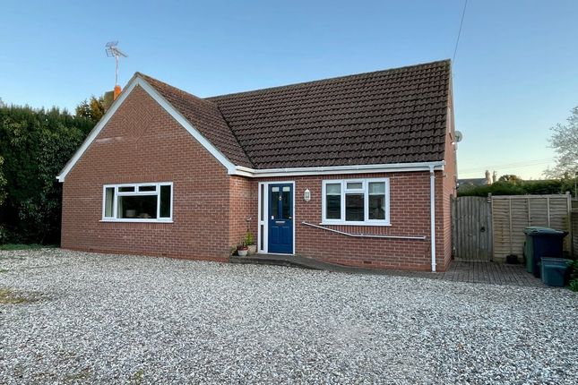 Hartmead Road, Thatcham, RG19 3 bed chalet for sale