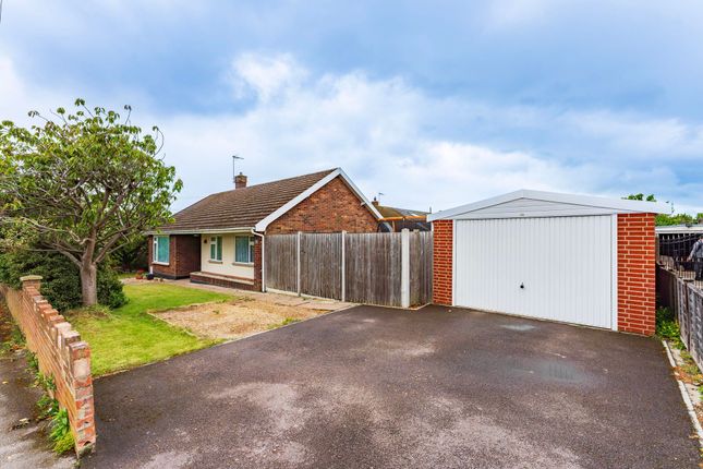Hollingsworth Road, Lowestoft 3 bed detached bungalow for sale