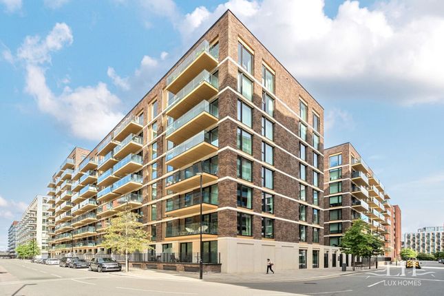 John Cabot House, London 1 bed apartment for sale