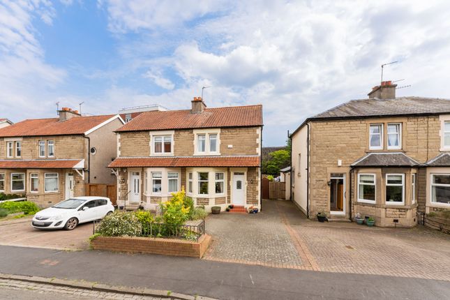 10 Glendevon Road, Edinburgh, EH12 5XG 2 bed semi