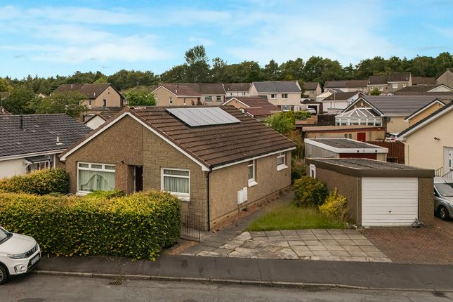 Barbeth Place, Cumbernauld G67 3 bed detached house for sale