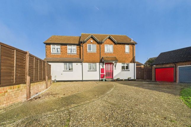 Lennox Close, Calcot, Reading, RG31 5 bed detached house for sale