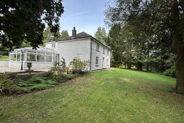 Cwmffrwd, Carmarthen 6 bed detached house for sale