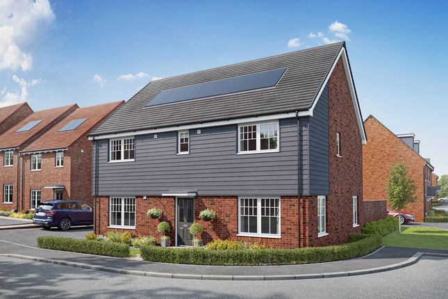 4 bed detached house