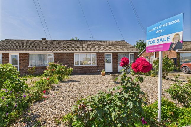 2 bedroom semi-detached bungalow for sale